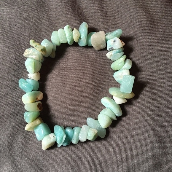 Amazonite large chip stretch bracelet. - Picture 1 of 5